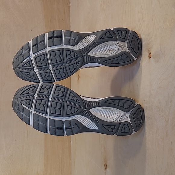 Asics Women's GEL-Quickwalk 2 Walking Shoes - Picture 9 of 10